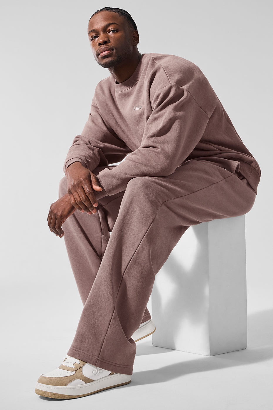 Accolade Crew Neck Pullover - Mushroom