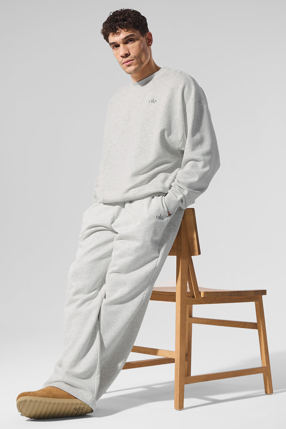 Accolade Crew Neck Pullover - White Heather