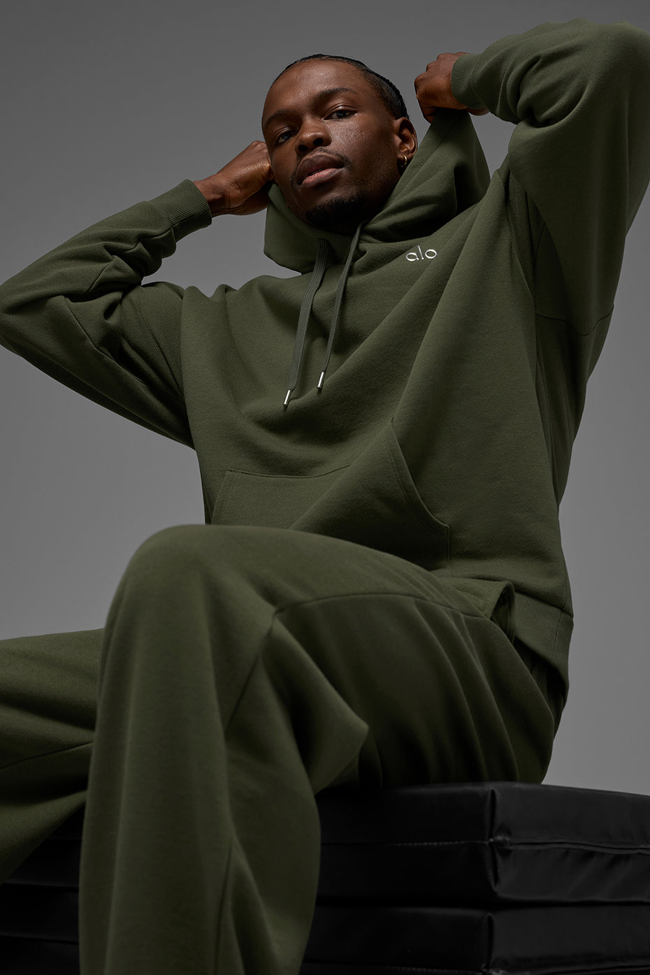 Accolade Hoodie - Green Olive