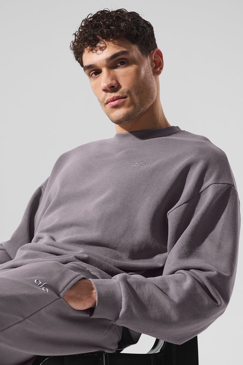 Washed Accolade Crew Neck Pullover - Cool Grey Wash
